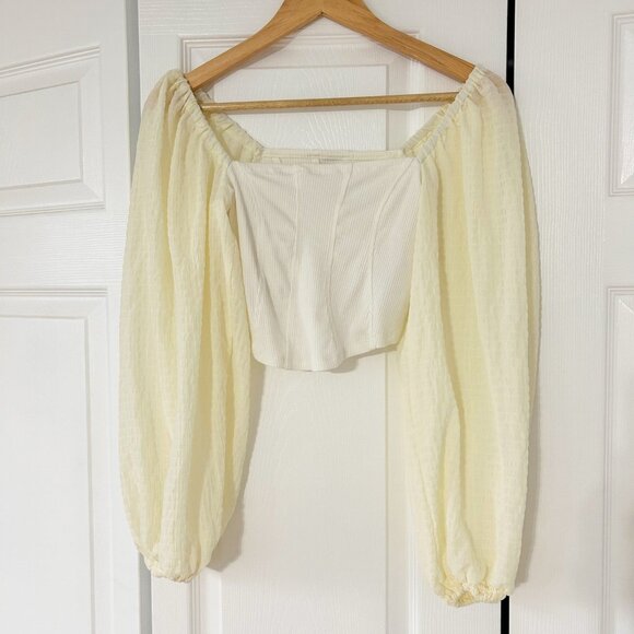 Urban Outfitters Claudia Blouse Crop Cream Off Shoulder Balloon Sleeve EUC S - Picture 2 of 5